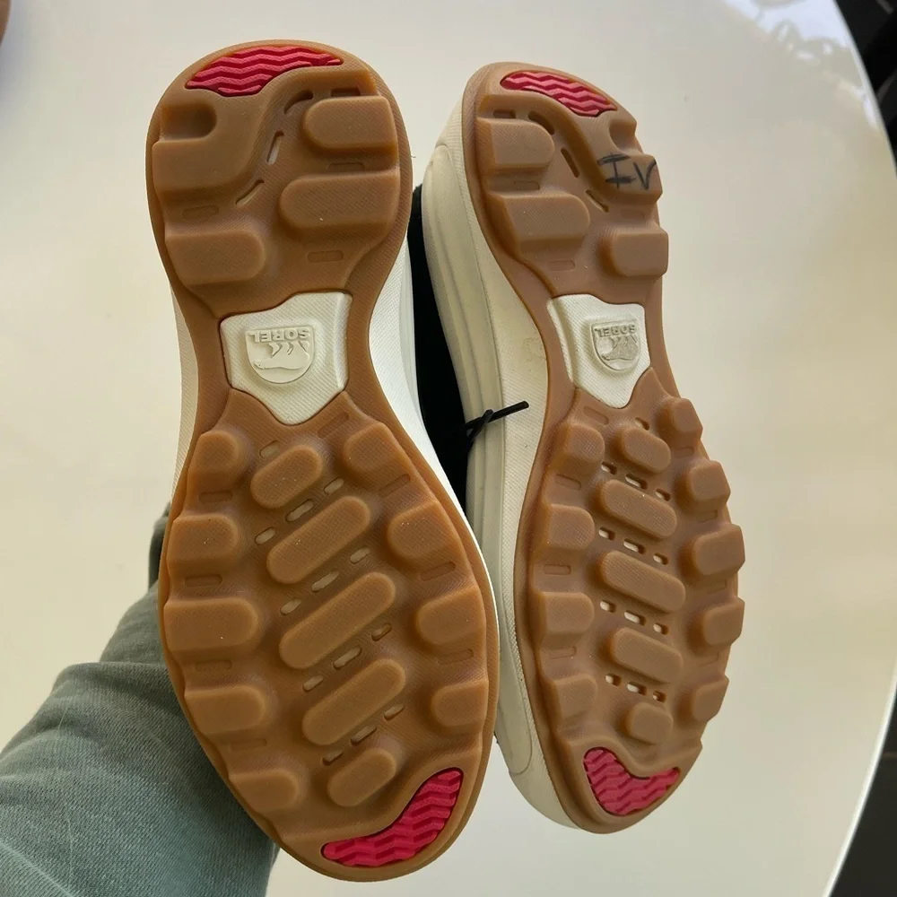 Sorel good size